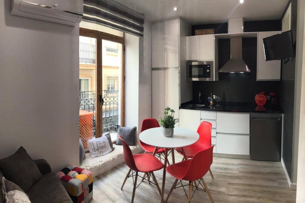 Apartamento De Diseno Centrico A 5 Min De Playa Alicante Luaran gambar
